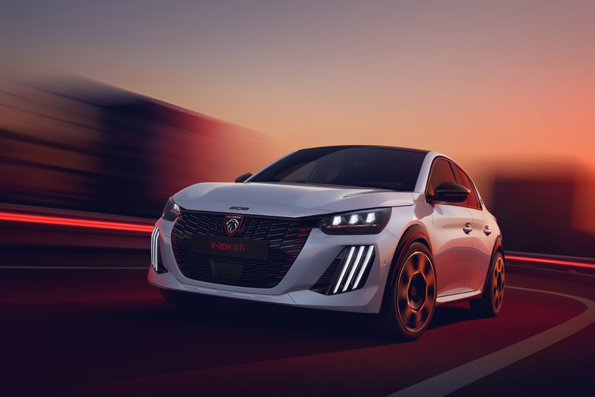 PEUGEOT ressort le badge GTi… il se branche sur secteur !